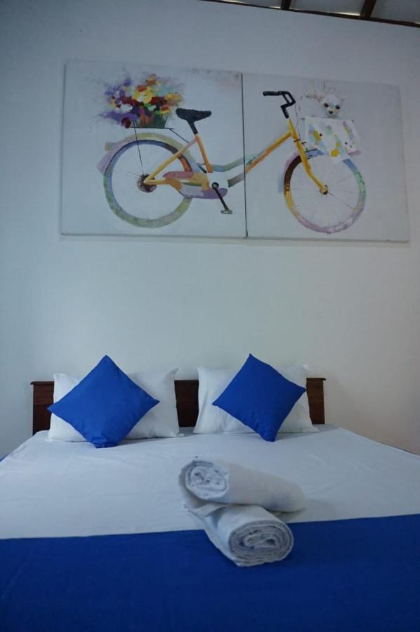 Agoura Hills Hotel Kurunegala Kültér fotó